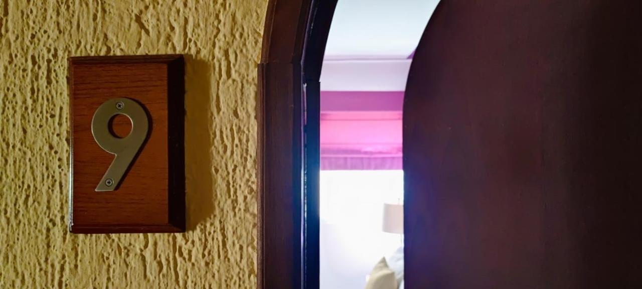 Hotel Casa Mallorca Канкун Екстериор снимка