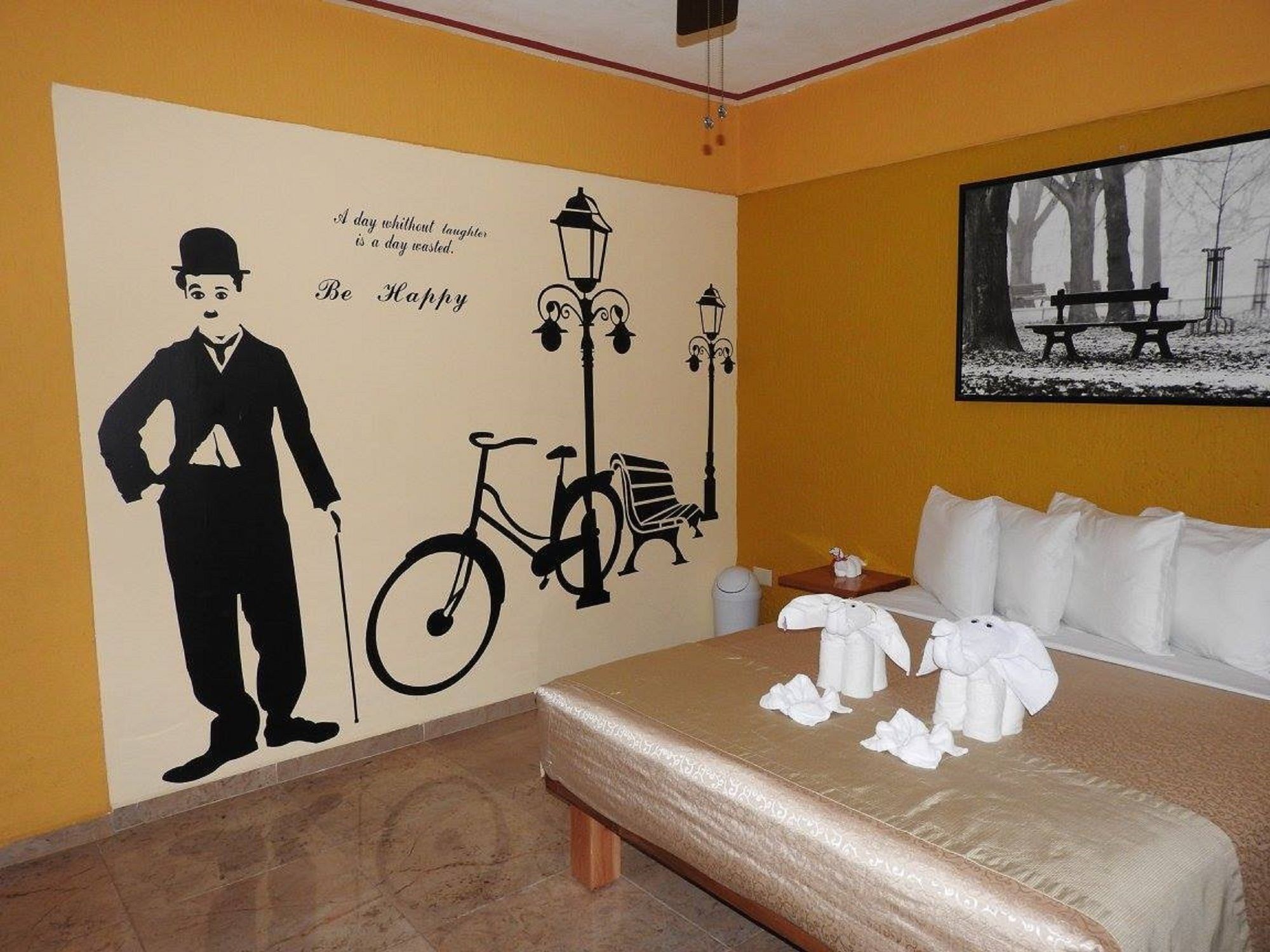 Hotel Casa Mallorca Канкун Екстериор снимка